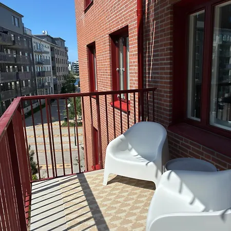 Apartment Yellow Nest - Seaside In